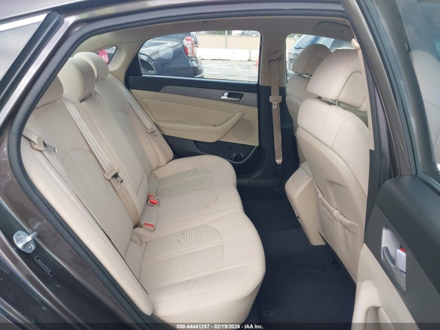 5NPE24AF5FH202791 Hyundai SONATA SE