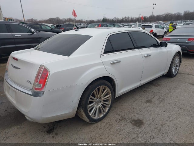 2013 CHRYSLER 300C 2C3CCAEG3DH618399 Photo 3
