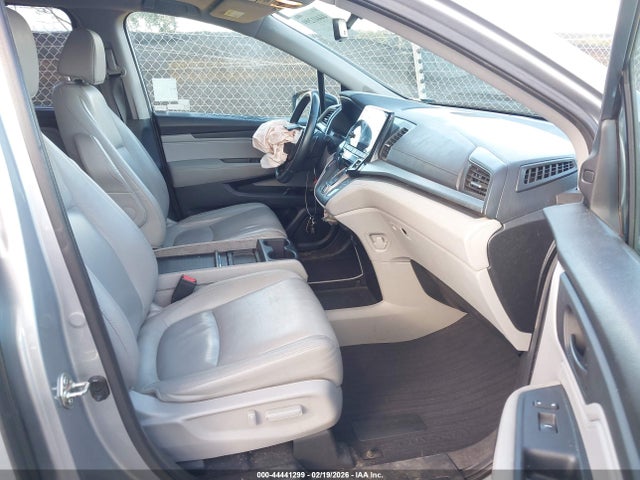 5FNRL6H75KB106077 Honda Odyssey Ex-l