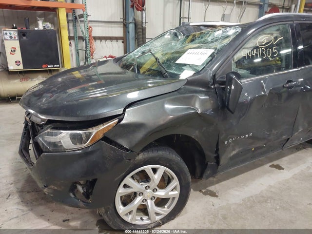 Продаж на аукціоні авто 2018 Chevrolet Equinox Lt, vin: 2GNAXKEXXJ6261055, номер лоту: 44441305