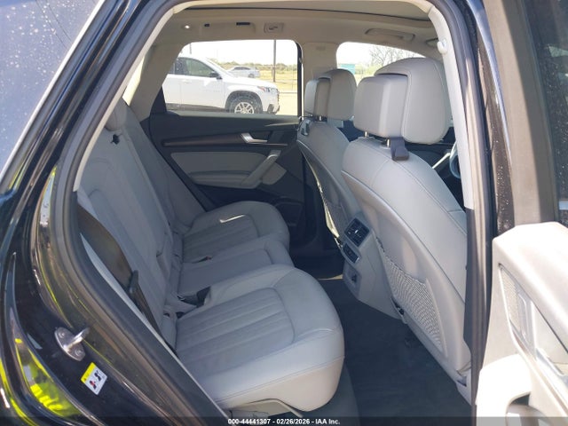 Продаж на аукціоні авто 2022 Audi Q5 Premium Plus 45 Tfsi S Line Quattro S Tronic, vin: WA1EAAFY0N2102426, номер лоту: 44441307