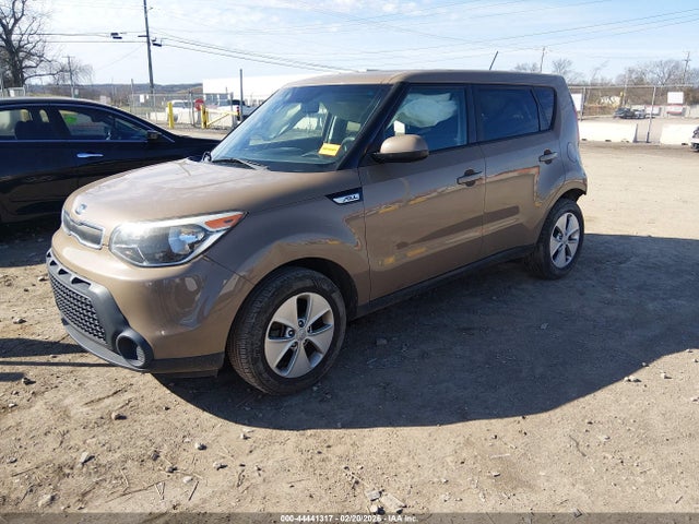 KIA Soul 2015 KNDJN2A24F7189284 Image 2