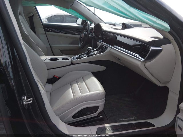 WP0AJ2A75NL101064 Porsche Panamera 4/4 Platinum Edition/platinum Edition