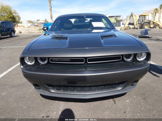 Dodge Challenger Sxt 2018 2C3CDZAG4JH128082 Image 13