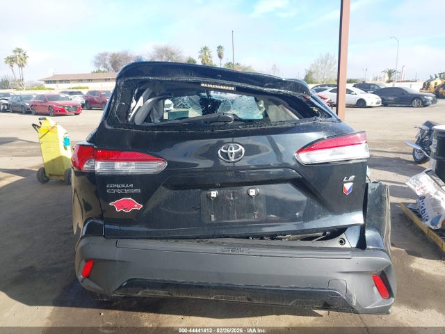 Toyota Corolla Cross Le 2023 7MUCAAAG2PV037723 Image 16