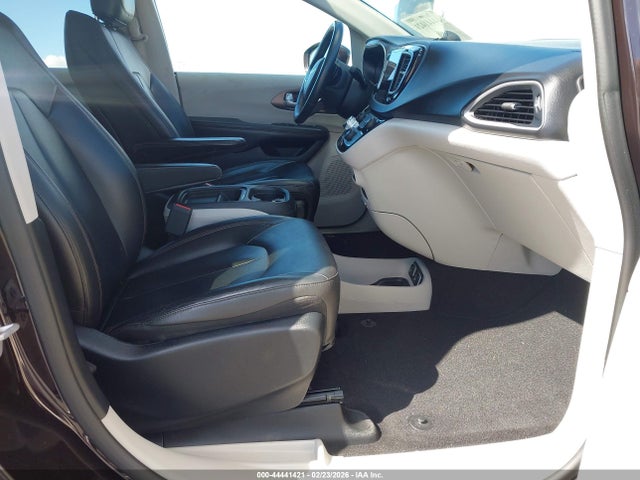 Aukcja sprzedaży 2017 Chrysler Pacifica Touring-l, vin: 2C4RC1BG8HR527090, numer aukcji: 44441421