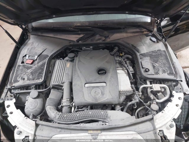 44441438 :رقم المزاد ، 55SWF4KB2HU191818 vin ، 2017 Mercedes-benz C 300 4matic/luxury 4matic/sport 4matic مزاد بيع