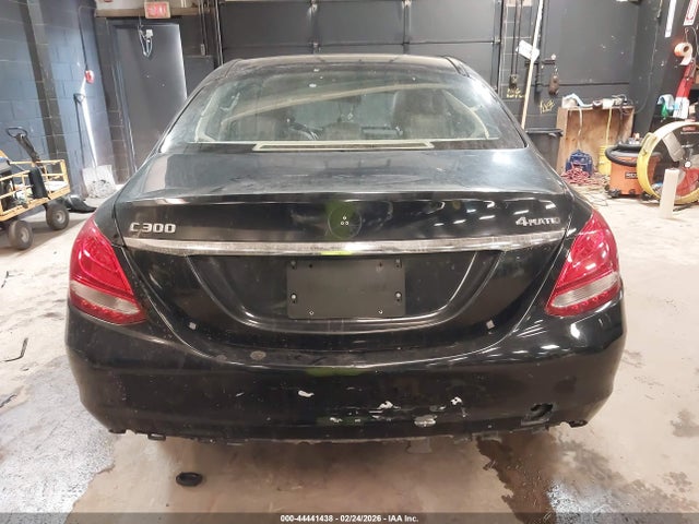 44441438 :رقم المزاد ، 55SWF4KB2HU191818 vin ، 2017 Mercedes-benz C 300 4matic/luxury 4matic/sport 4matic مزاد بيع