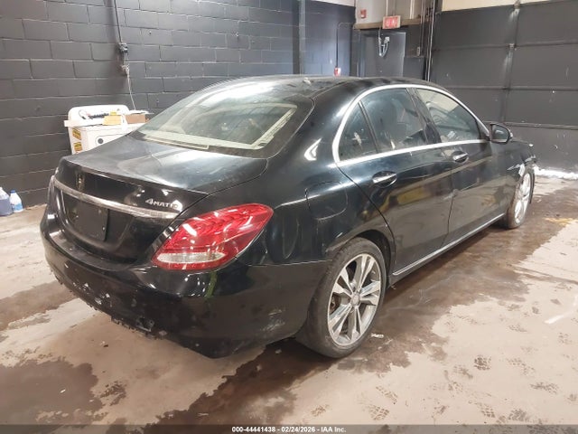 44441438 :رقم المزاد ، 55SWF4KB2HU191818 vin ، 2017 Mercedes-benz C 300 4matic/luxury 4matic/sport 4matic مزاد بيع