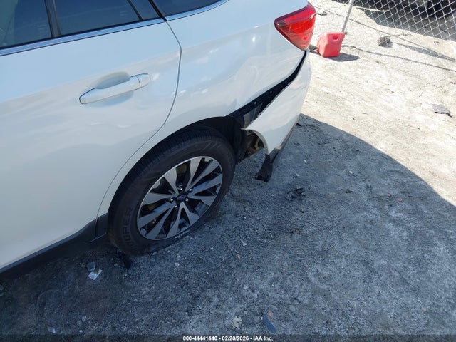 2017 Subaru Outback 2.5i Limited მანქანა იყიდება აუქციონზე, vin: 4S4BSAKC6H3302379, აუქციონის ნომერი: 44441440