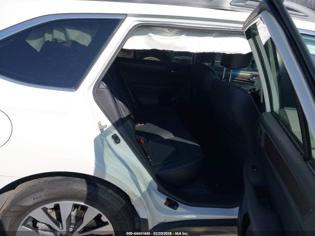 2017 Subaru Outback 2.5i Limited მანქანა იყიდება აუქციონზე, vin: 4S4BSAKC6H3302379, აუქციონის ნომერი: 44441440