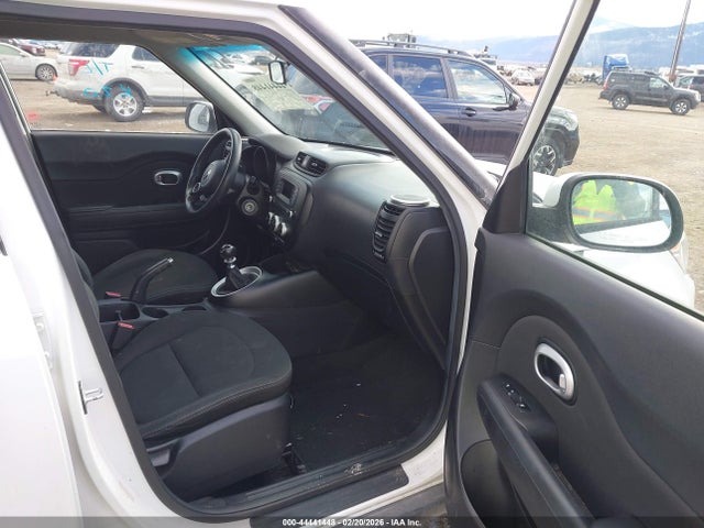 2014 KIA SOUL KNDJN2A2XE7071285 Photo 4