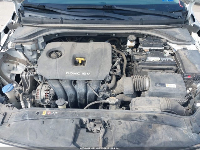 5NPD84LF2JH253682 Hyundai ELANTRA SEL