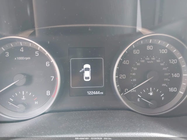 5NPD84LF2JH253682 Hyundai ELANTRA SEL