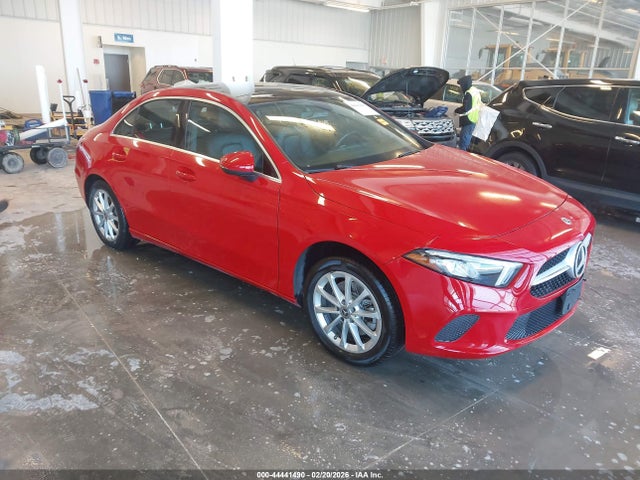 2019 MERCEDES-BENZ A 220 WDD3G4FB3KW019950