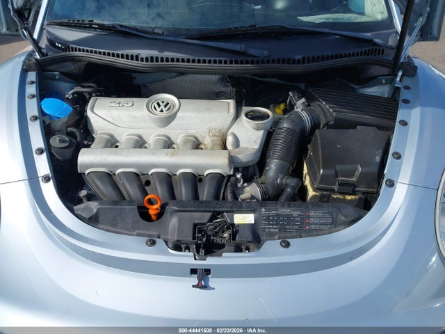 44441508 :رقم المزاد ، 3VWPW31C49M507563 vin ، 2009 Volkswagen New Beetle 2.5l مزاد بيع