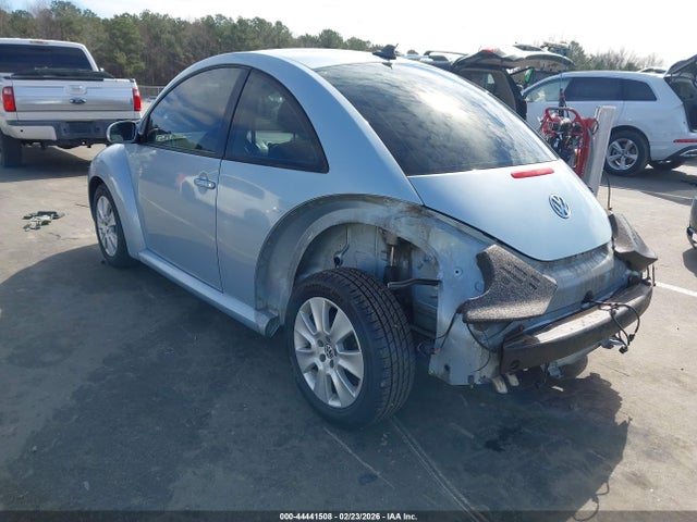 44441508 :رقم المزاد ، 3VWPW31C49M507563 vin ، 2009 Volkswagen New Beetle 2.5l مزاد بيع