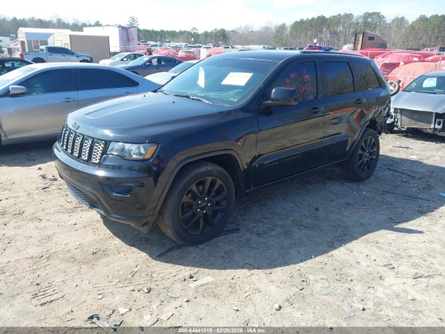 1C4RJEAGXLC392775 Jeep Grand Cherokee Altitude 4x2