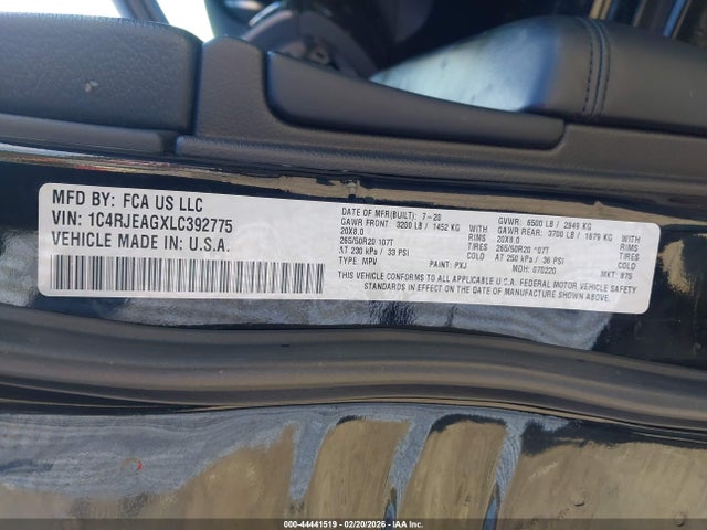 1C4RJEAGXLC392775 Jeep Grand Cherokee Altitude 4x2