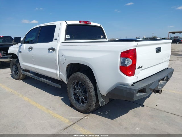 Aukcja sprzedaży 2016 Toyota Tundra Sr5 5.7l V8, vin: 5TFDW5F10GX571003, numer aukcji: 44441520