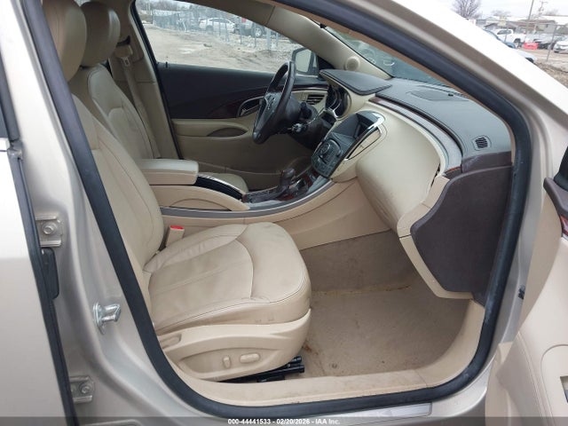 44441533 :رقم المزاد ، 1G4GC5EC8BF372364 vin ، 2011 Buick Lacrosse Cxl مزاد بيع