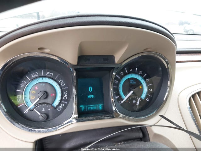 44441533 :رقم المزاد ، 1G4GC5EC8BF372364 vin ، 2011 Buick Lacrosse Cxl مزاد بيع
