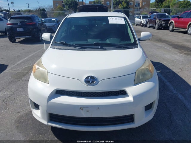 Scion XD 2014 JTKKUPB46E1042155 Image 13