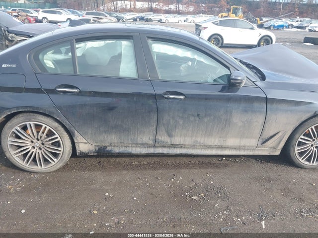 Продажа на аукционе авто 2018 Bmw 530e Xdrive Iperformance, vin: WBAJB1C55JB085495, номер лота: 44441538
