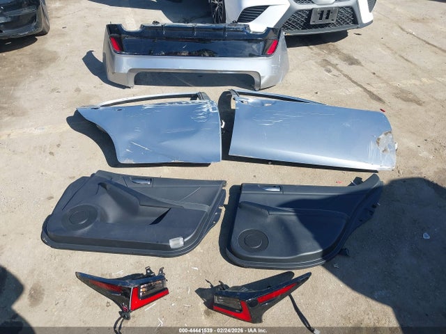 Aukcja sprzedaży 2025 Lexus Is 300 F Sport Design, vin: JTHBA1D24S5135753, numer aukcji: 44441539