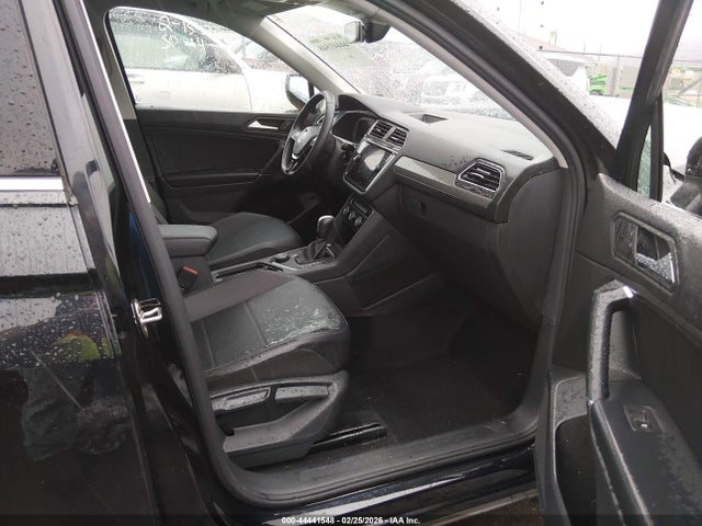 44441548 :رقم المزاد ، 3VV2B7AX1LM082315 vin ، 2020 Volkswagen Tiguan مزاد بيع