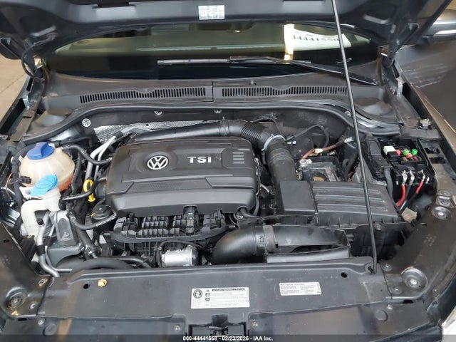 3VWD07AJ5EM212671 Volkswagen Jetta 1.8t Se