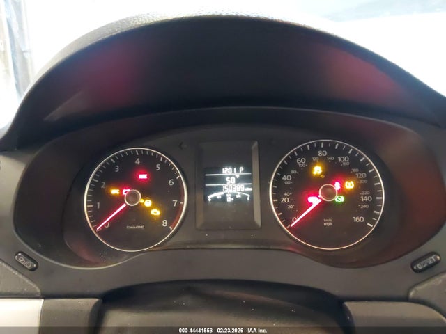 3VWD07AJ5EM212671 Volkswagen Jetta 1.8t Se