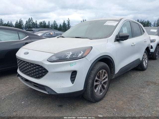 1FMCU9G6XNUB54193 Ford ESCAPE SE