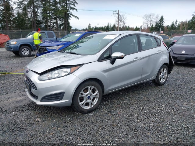 Ford FIESTA SE 2014 3FADP4EJ1EM235944 Image 2