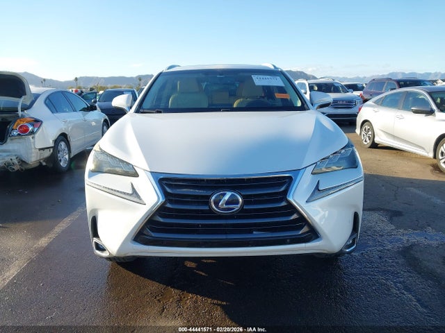 JTJBJRBZ8G2031725 Lexus NX 300H