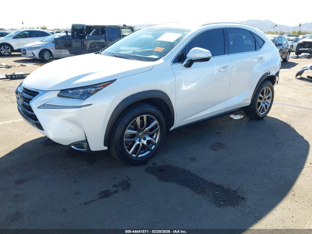 JTJBJRBZ8G2031725 Lexus NX 300H