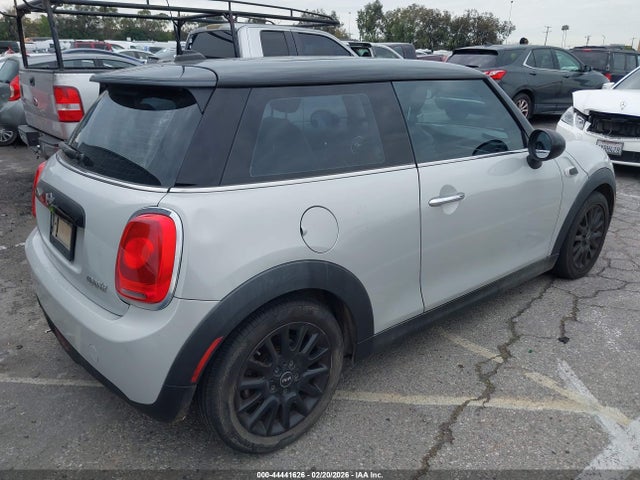 2016 MINI HARDTOP WMWXP5C5XG3B76156 Photo 3