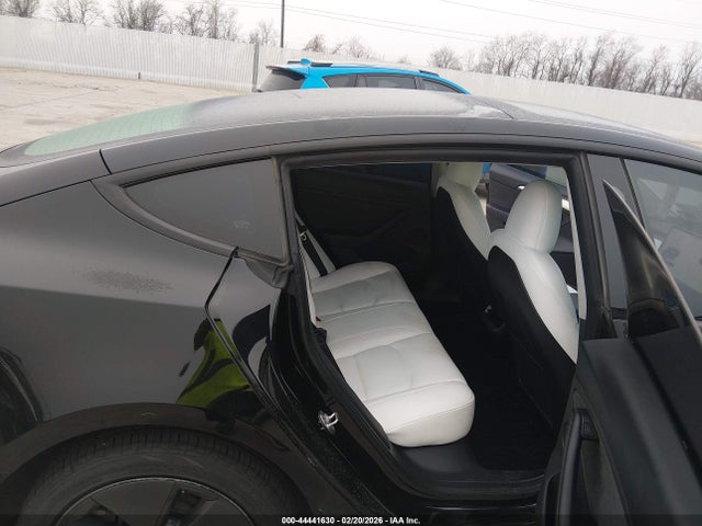 2023 TESLA MODEL 3 5YJ3E1EAXPF588166 Photo 7