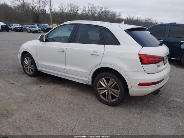 2017 AUDI Q3 WA1BCCFS9HR016631 Photo 2