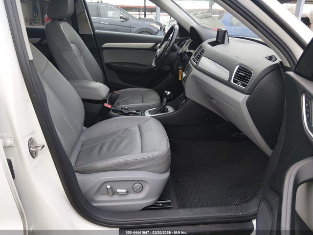 2017 AUDI Q3 WA1BCCFS9HR016631 Photo 4