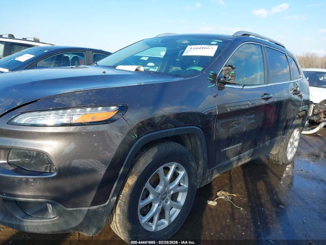 2017 JEEP CHEROKEE 1C4PJMCSXHW575070 Photo 5