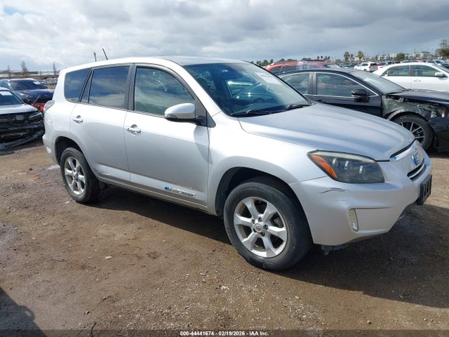 2014 TOYOTA RAV4 EV 2T3YL4DV5EW002899