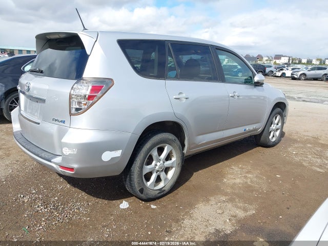 2014 TOYOTA RAV4 EV 2T3YL4DV5EW002899 Photo 3