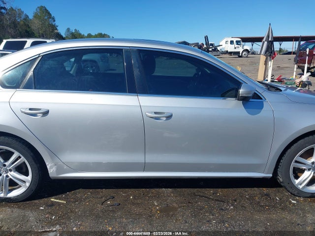 44441689 :رقم المزاد ، 1VWBV7A36FC063748 vin ، 2015 Volkswagen Passat 2.0l Tdi Se مزاد بيع
