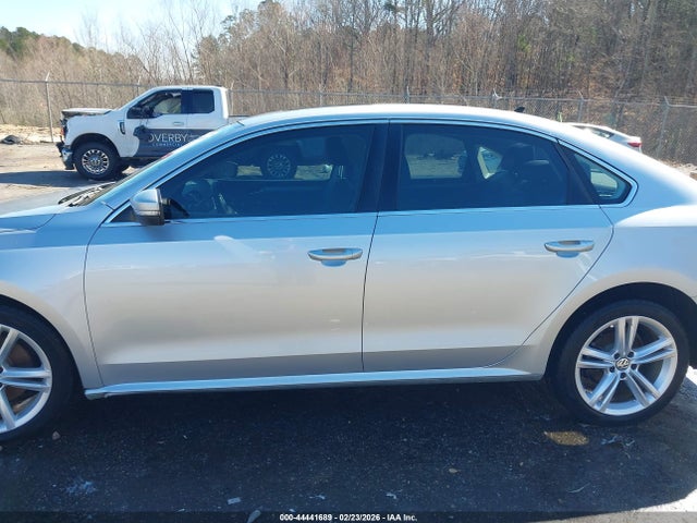 44441689 :رقم المزاد ، 1VWBV7A36FC063748 vin ، 2015 Volkswagen Passat 2.0l Tdi Se مزاد بيع