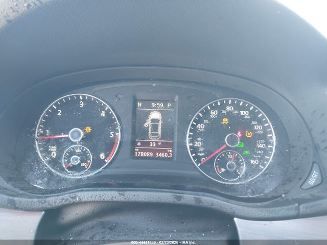 44441689 :رقم المزاد ، 1VWBV7A36FC063748 vin ، 2015 Volkswagen Passat 2.0l Tdi Se مزاد بيع