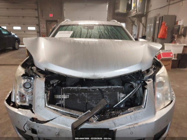 Продажа на аукционе авто 2013 Cadillac Srx Luxury Collection, vin: 3GYFNCE31DS555628, номер лота: 44441688