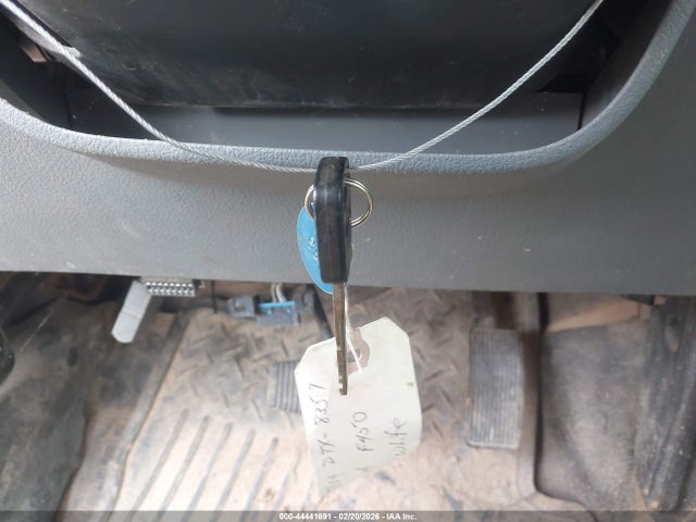 Продажа на аукционе авто 2014 Ford F-450 Chassis Xl, vin: 1FDUF4GT5EEB18249, номер лота: 44441691