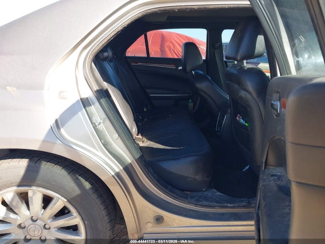 2014 Chrysler 300 მანქანა იყიდება აუქციონზე, vin: 2C3CCAAG3EH335900, აუქციონის ნომერი: 44441723