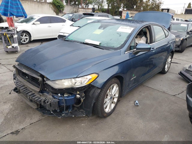 Ford Fusion Hybrid Se 2019 3FA6P0LU8KR110176 Image 2